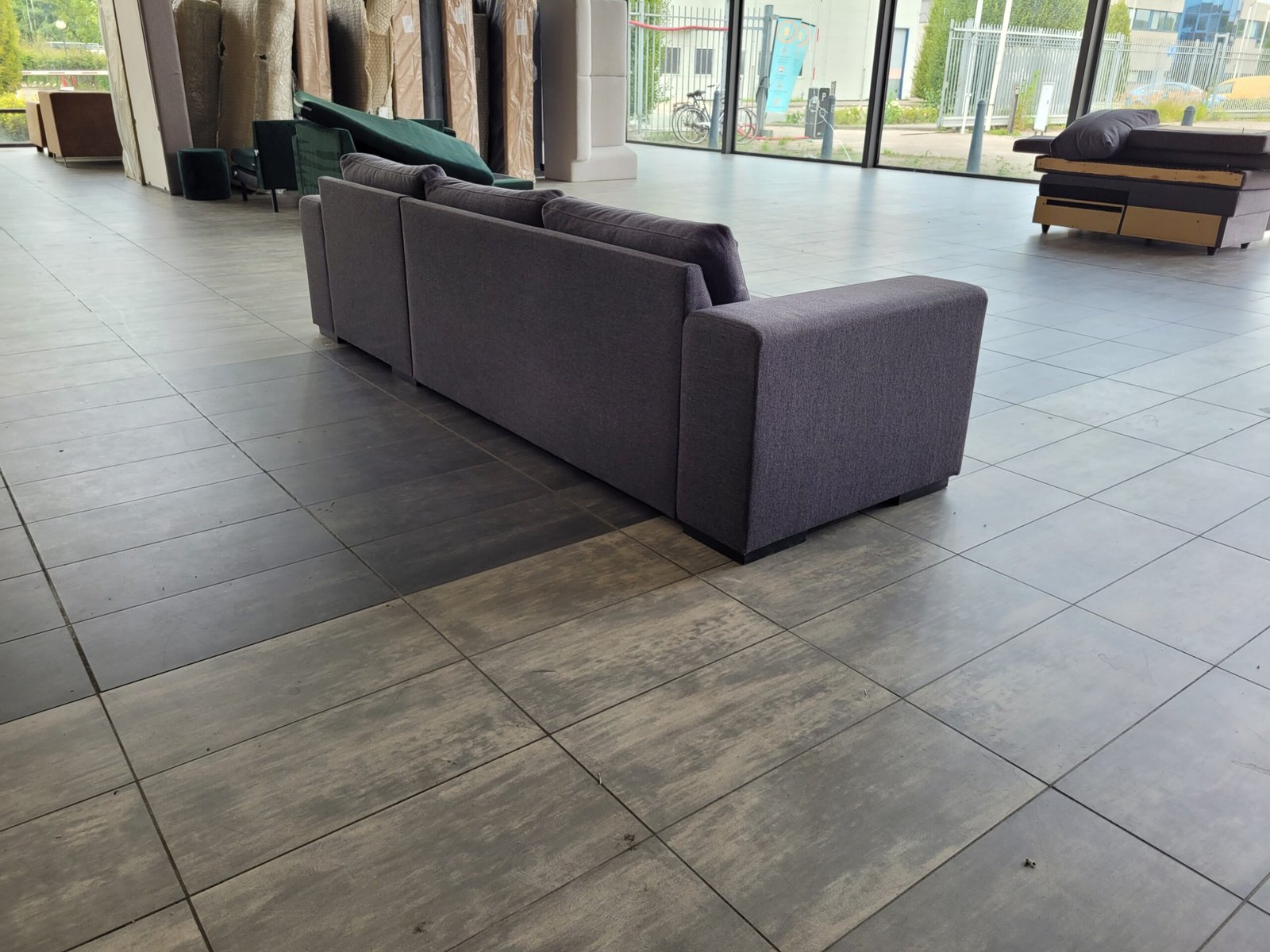 GEREINIGD donkergrijze hoekbank 275x165 | LEVERING - Afbeelding 4