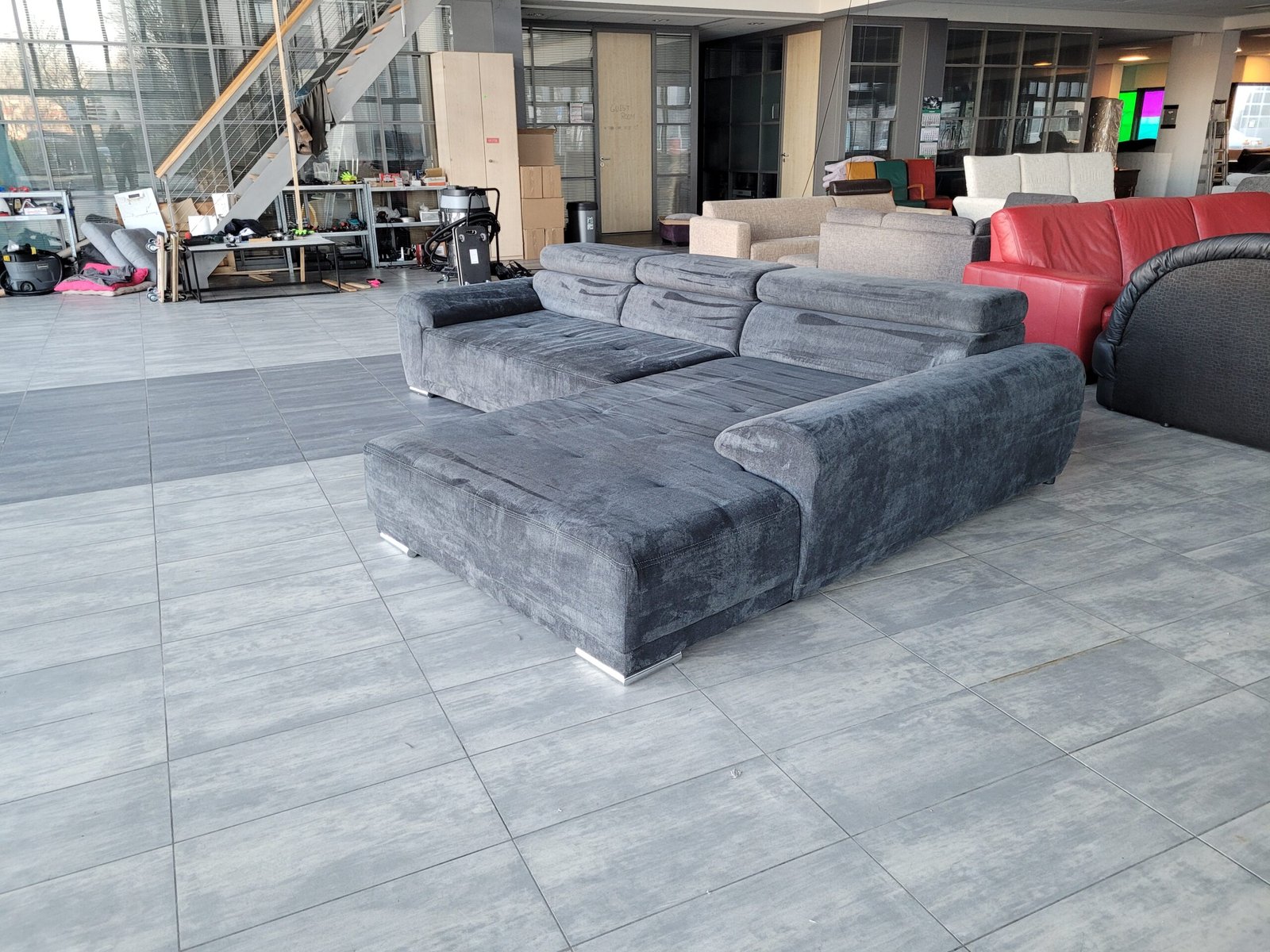 OUTLET antraciet velours hoekbank 330x230 | BEZORGEN - Afbeelding 5