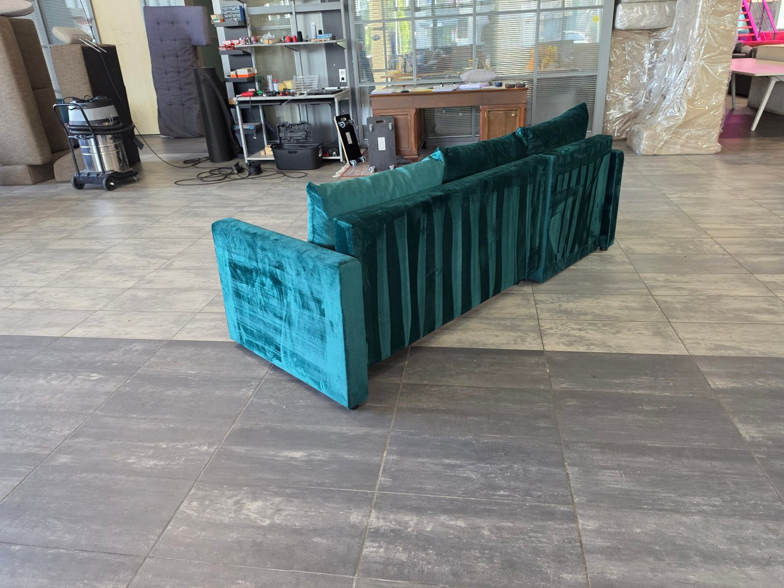 ✅️️️️️️️ GEREINIGD velvet smaragd hoekbank 225x150 Slaapbank - Afbeelding 6